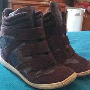 Sketchers Velcro heeled hightop shoes in purple